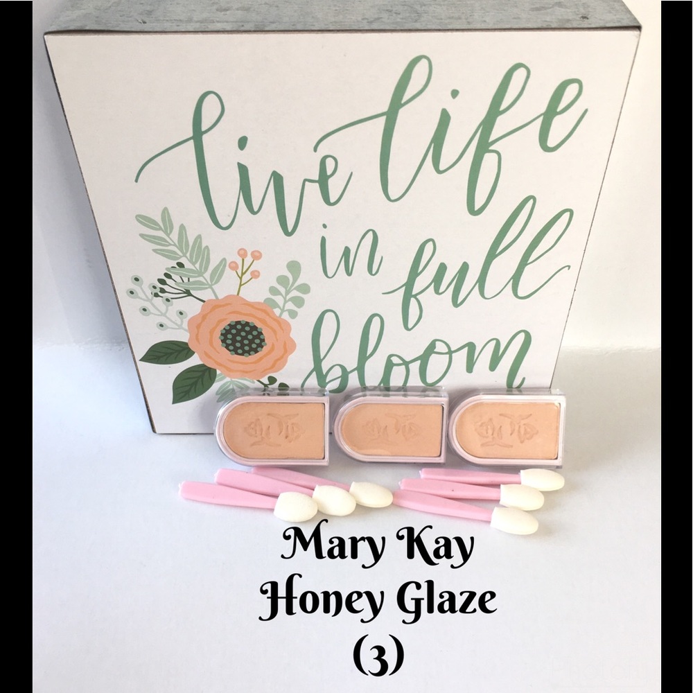 Mary Kay Eyeshadow Honey Glaze (3)
